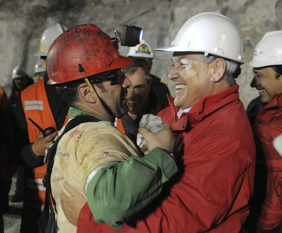 智利纪念圣何塞2022世界杯买球入口矿难33名矿工获救十周年